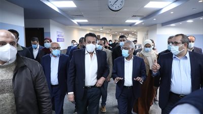 وزير التعليم العالي وعادل الغضبان يتفقدان مستشفى جامعة بورسعيد