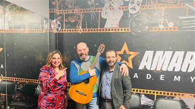 مصطفى قمر يدعم شقيقه في عودته لعالم الغناء