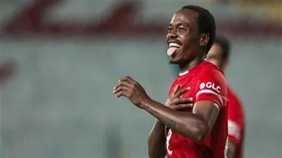 مفاجأة بشأن كثرة إصابات بيرسي تاو مع الأهلي