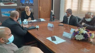 نائب محافظ القاهرة للمنطقة الجنوبية تبحث موقف الأحياء بشأن إزالة التعديات على أملاك الدولة