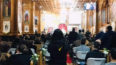 صعد إلي السماء للقاء والده.. جنازة مهيبة للشماس أنطونيوس نجل القمص بيشوي فخري