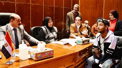 بالصور.. تفاصيل اللقاء الجماهيري الأسبوعي لمحافظ أسوان