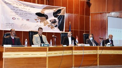 محافظ أسوان يفتتح مؤتمر 