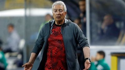 ميدو يكشف تطورات الحالة الصحية لحلمي طولان