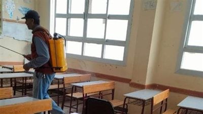 انتهاء تعقيم وتطهير المدارس استعدادا لاستئناف الدراسة بالبحيرة (صور)