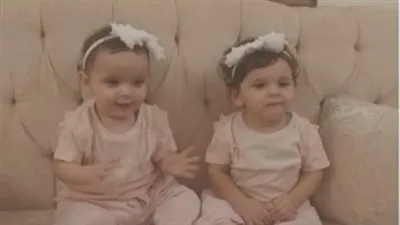 تكلف 68 مليون جنيه.. سيدة تناشد السيسي بعلاج طفلتيها المصابتين بالضمور