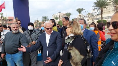 محافظ بورسعيد يستقبل رئيس مجلس إدارة مدارس NIS (صور)