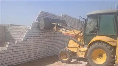 محافظة الجيزة تزيل 11 منشأة متعدية على أملاك الدولة بالصف وأطفيح