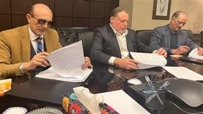 المتحدة توقع بروتوكول تعاون مع الفنان محمد صبحي