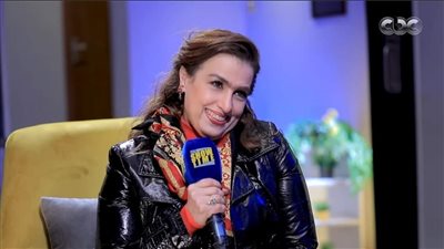 سيمون تطرح أحدث أغانيها