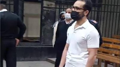 بعد حبسه 7 سنوات لاتهامه بهتك عرض7 فتيات.. معلومات عن الممثل شادي خلف