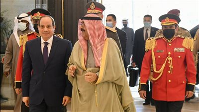 عاجل.. الرئيس السيسي يعود إلى أرض الوطن بعد زيارته للكويت