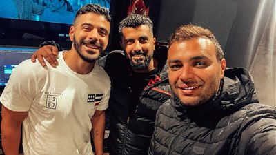 عمرو عاكف يواصل مونتاج 