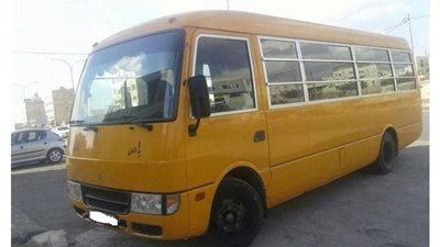 بسبب إهمال سائق باص الحضانة.. إصابة طفل بكسر في عظام الجمجمة بجرجا سوهاج