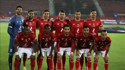 موسيماني يفاجئ نجم الأهلي بهذا القرار 