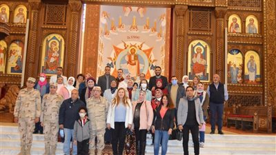 طلاب كلية الدراسات العليا للطفولة بعين شمس يزورون العاصمة الإدارية