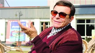 الصحة تكشف آخر تطورات الحالية الصحية لـ الفنان سمير صبري