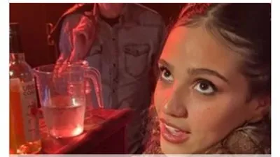 بإطلالة عفوية.. جنا عمرو دياب تخطف الأنظار