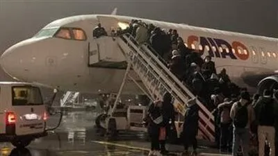 شاهد.. إقلاع رحلة 