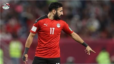 الأهلي يقترب من حسم ضم مهند لاشين