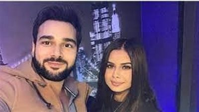 طلاق مرتين وتصريحات مثيرة للجدل.. حكاية منة عرفة ومحمود المهدي