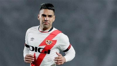 رايو فاليكامنو مهدد بفقدان فالكاو أمام ريال بيتيس