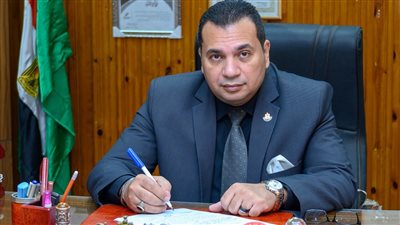 لجنة لإدارة نادى النجوم الرياضى بمدينة السادات في المنوفية 