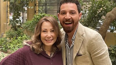 بهذه الطريقة.. محمود حجازي يحتفل بعيد ميلاد الفنانة صفاء الطوخي