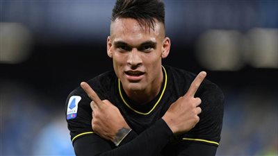 نجم بروسيا مونشنغلادباخ بديل لاوتارو في إنترميلان