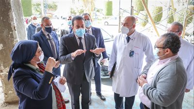 وزير الصحة يتفقد أعمال تطوير معهد ناصر (صور)