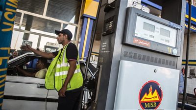 البترول تكشف حقيقة خطابات مصنعي السيارات حول سوء البنزين (فيديو)