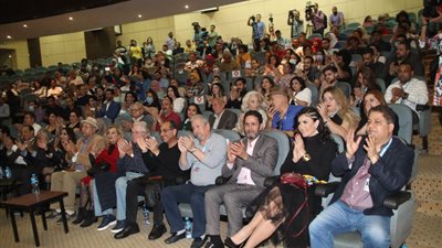  عروض الأفلام بمهرجان الأقصر للسينما الأفريقية ترفع لافتتة كامل العدد