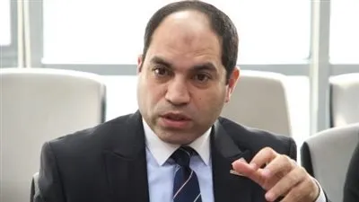 النائب عمرو درويش: نسبة العاملين في الاقتصاد المعرفي أعلى من نظيره العادي