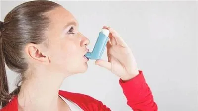 استشاري مناعة يقدم نصائح لمرضى الحساسية للتعامل مع العواصف الترابية (فيديو)