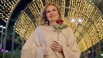 يسرا في يوم المرأة العالمي: كل عام وأنتنّ رمز القوة والإبداع والعطاء والأمان