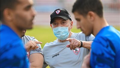 قبل موقعة الوداد.. فيريرا يوجه رسائل نارية إلى لاعبي الزمالك