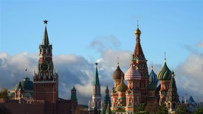 الكرملين يهدد من مهاجمة أي شخص القوات الروسية في أوكرانيا