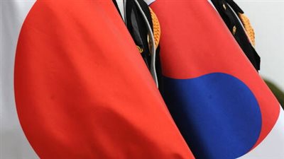 اليابان وكوريا الجنوبية تبحثان تحسين العلاقات