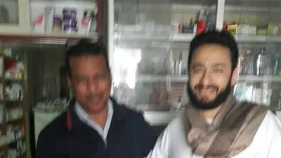 بشال وجلابية.. ظهور حماده هلال بمدينة القصير 