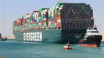 موانئ بورسعيد تداول 15 سفينة حاويات وبضائع عامة 