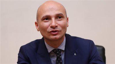 الهلال الأحمر المصري يكشف تفاصيل المشاركة في جهود الإغاثة بحدود أوكرانيا (فيديو)