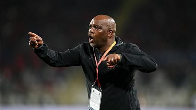 موسيماني يتخذ قرارًا حاسمًا بشأن نجم الأهلي قبل مواجهة المريخ السوداني