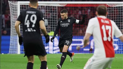 بهدف وحيد.. بنفيكا يفوز على أياكس ويتأهل لربع نهائي دوري الأبطال