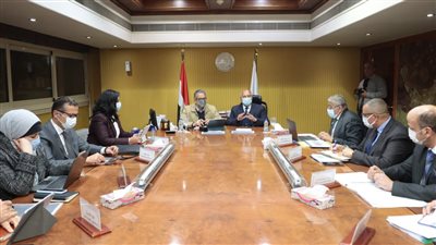 تنفيذًا لتكليفات الرئيس.. العناني وكامل يبحثان تعظيم سياحة اليخوت في مصر