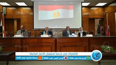 عميد كلية الخدمة الاجتماعية بجامعة الفيوم يشهد الملتقى التوظيفي الثامن ويوم الخريجين 