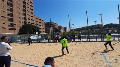 جامعة سوهاج تفوز على المنوفية بهدفين في مواجهات الكرة الشاطئية طالبات