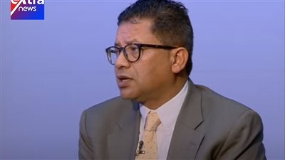 خبير: الأوروبيون يوظفون الأزمة الأوكرانية لاستنزاف روسيا اقتصاديًا