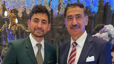 بهذه الكلمات.. أمير المصري يهنئ والده بعيد ميلاده