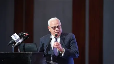 محافظ بورسعيد يستقبل وفدا من الكنيسة الإنجيلية للتهنئة بعيد الفطر المبارك