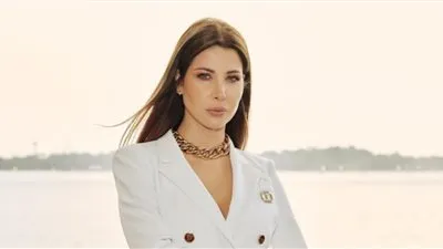 بالأبيض.. نانسي عجرم تخطف الأنظار في أحدث ظهور لها